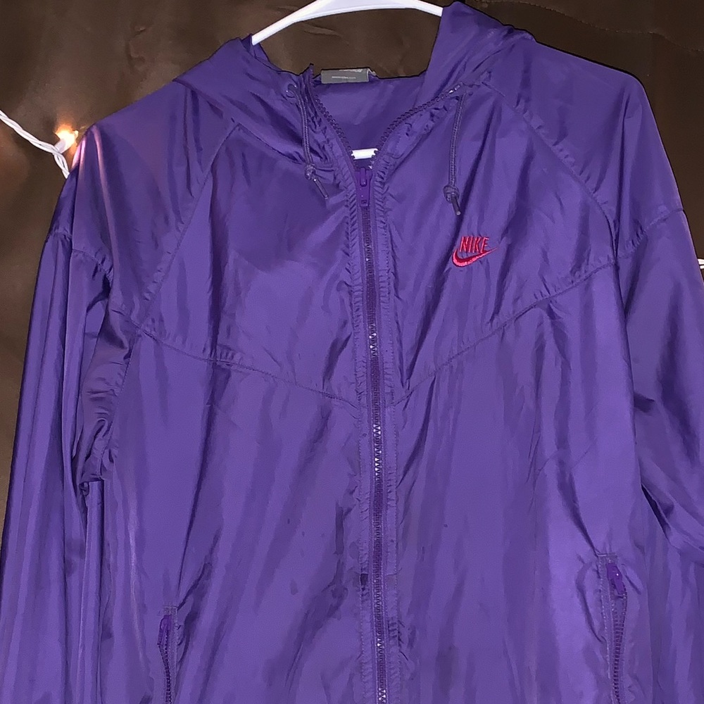 nike windbreaker